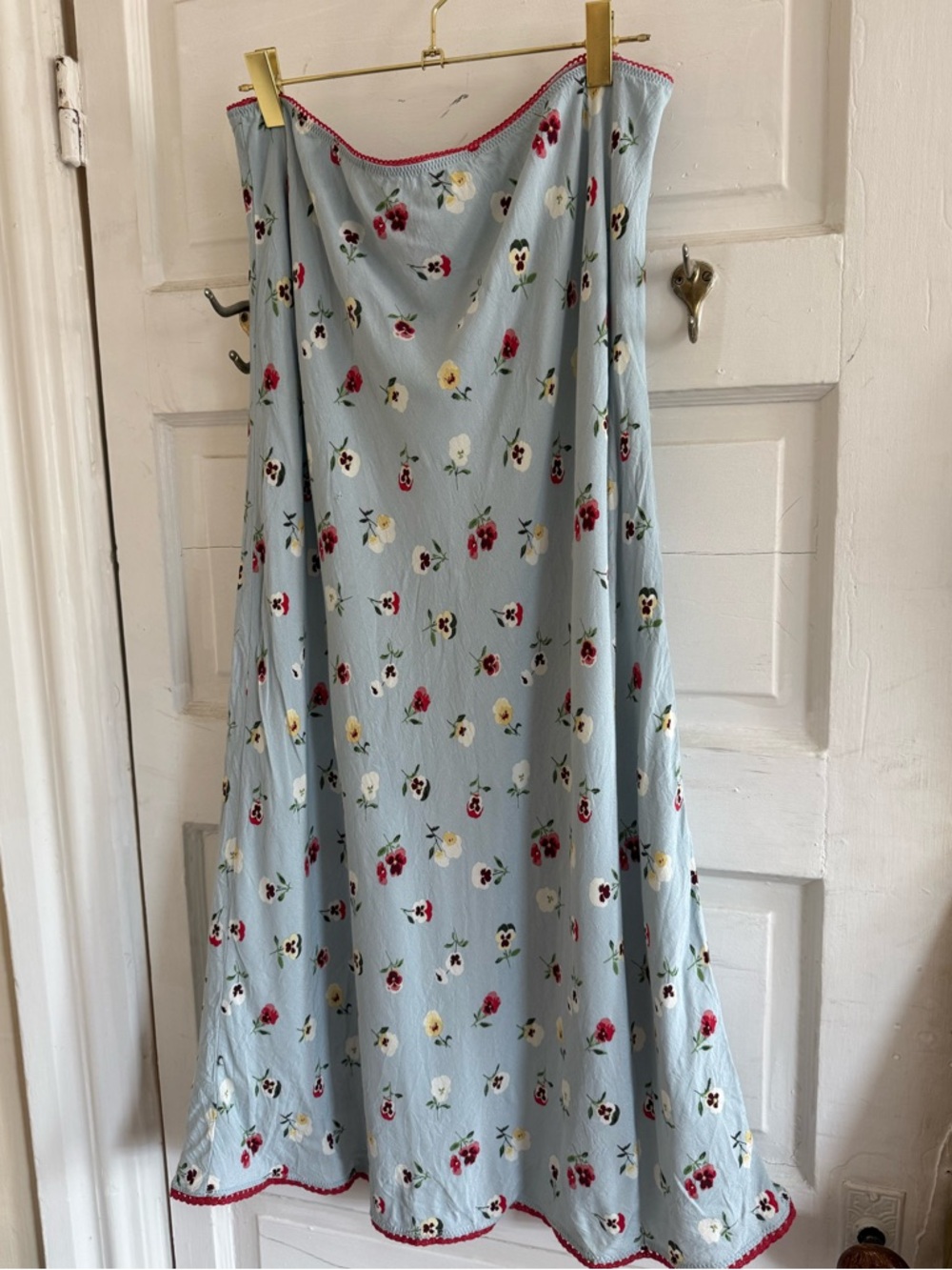 GAP X DOEN Light Blue Floral Maxi Skirt with Red Trim Size L